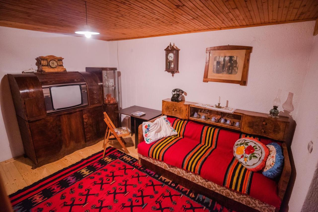 Apartment In Antique Museum Filip Bitola Kültér fotó